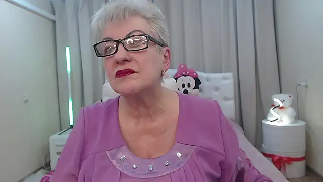 KayleSmoll's cam snapshot