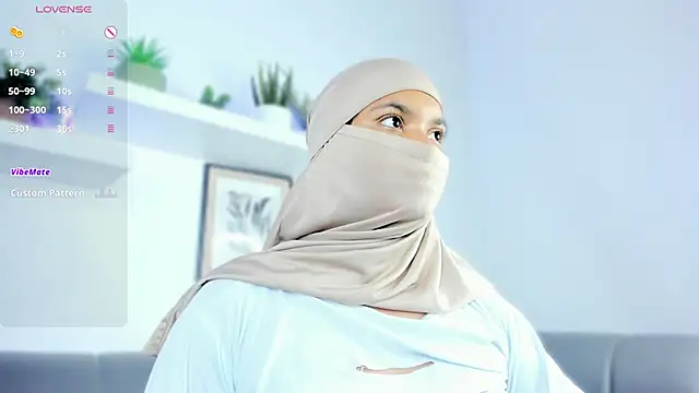 saray_halam's cam snapshot