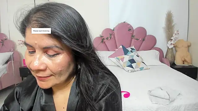 kiraGeiner's cam snapshot