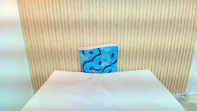 Frayhot777 live sex cam