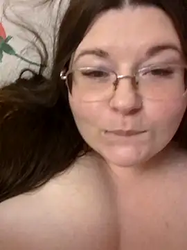 BrookeStreams's cam snapshot