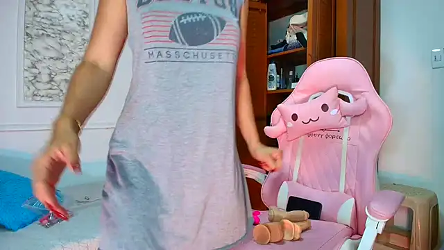 Danella_houston's cam snapshot