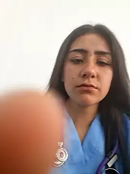 CAROLINE__07's cam snapshot