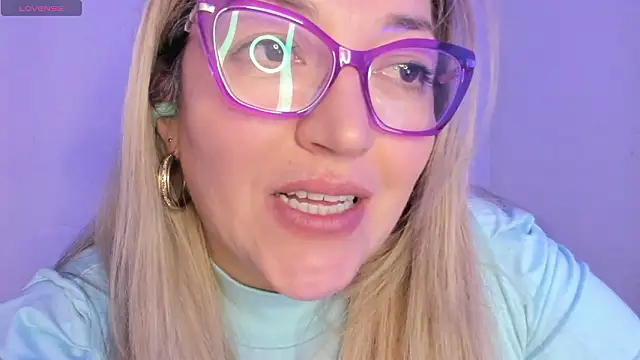 Naty_Mature_'s cam snapshot