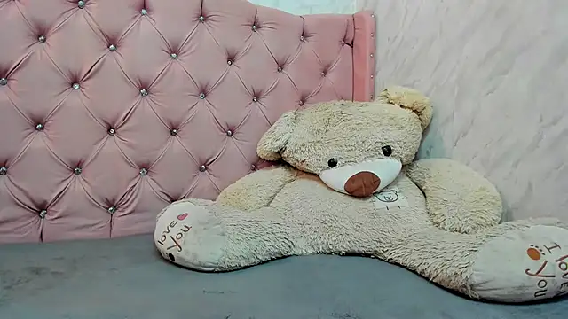 Lianngrace's cam snapshot