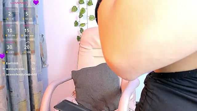 Quiinn_bx's cam snapshot