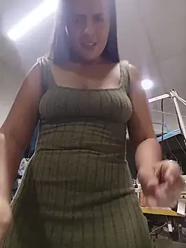 Julieth_hot-69's cam snapshot