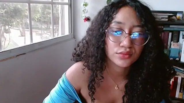 clitia_xx's cam snapshot