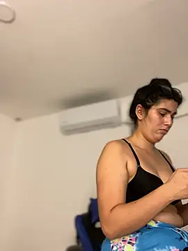 Nahomyy_1's cam snapshot