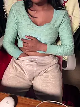 Lucky_Flora's cam snapshot