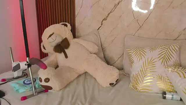 Lily_Hiill7's cam snapshot