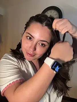 sukhakunis1's cam snapshot