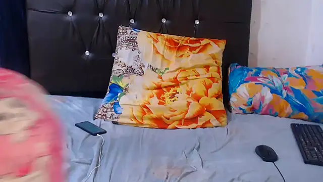 BigbootyNickyx's cam snapshot