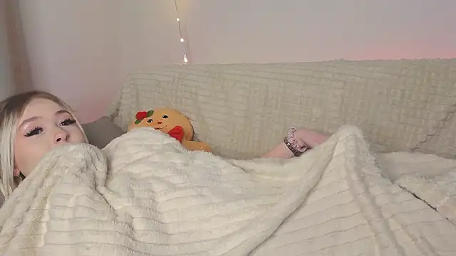 minigirl's cam snapshot