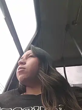 BellaRoux1's cam snapshot