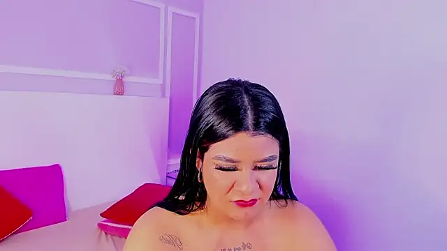 TianaGlow26's cam snapshot