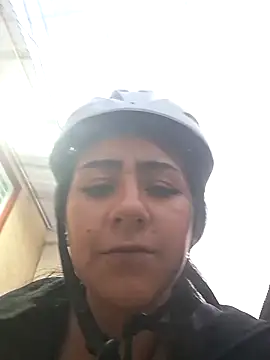 CAROLINE__07's cam snapshot