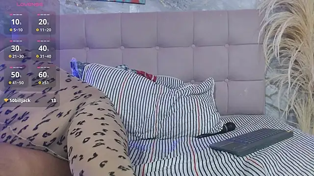 mya_blaze's cam snapshot