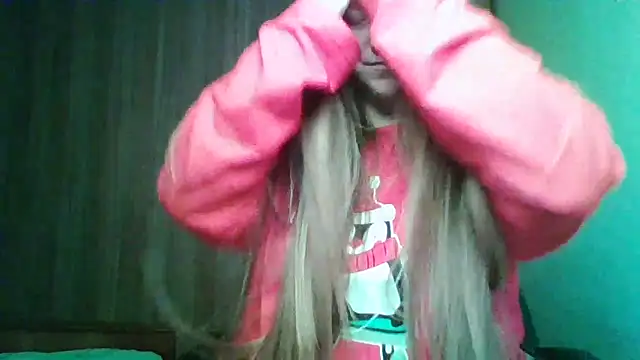 Evasapples's cam snapshot