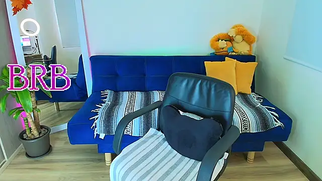 lady_blowjob69's cam snapshot