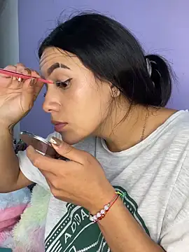 Marianahb-e's cam snapshot