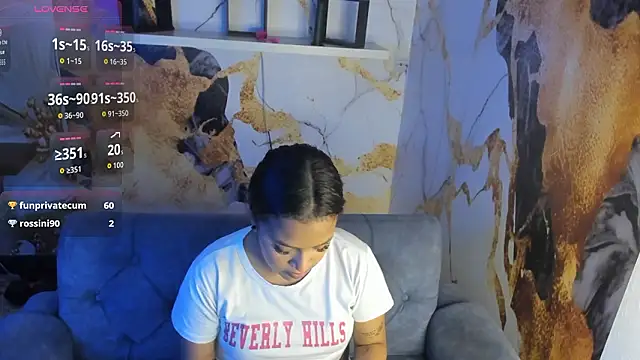 MiaBella18 live sex cam