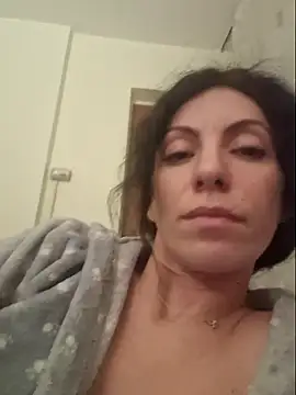 Emmatoo's cam snapshot