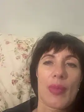 LadyLuxLover's cam snapshot