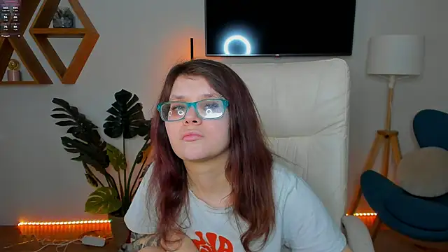 Ariell_Mini's cam snapshot