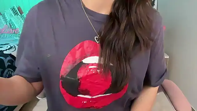 Laila_on_Fire's cam snapshot