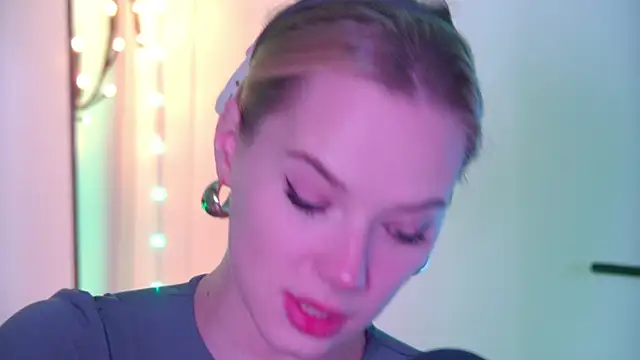 GentleRossi live sex cam