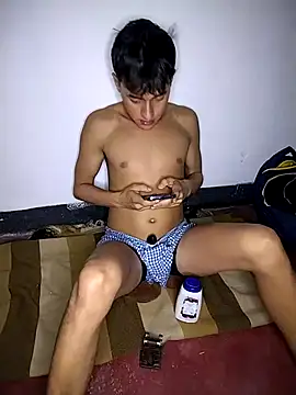 attractive-sexx's cam snapshot