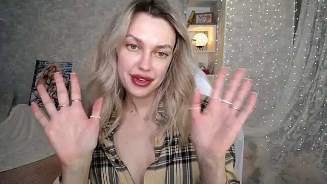 NickyAdamidi's cam snapshot