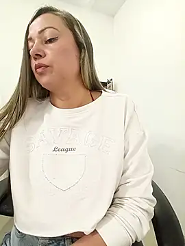 Madisson-04_'s cam snapshot