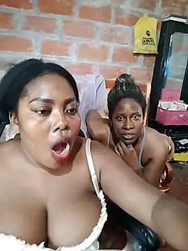 sofia-03's cam snapshot