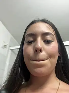 Julietasantos__'s cam snapshot