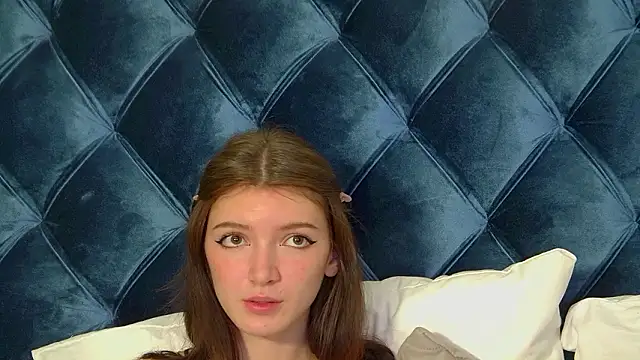 SophiaProve's cam snapshot