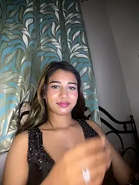 STRIP_GLOW live sex cam