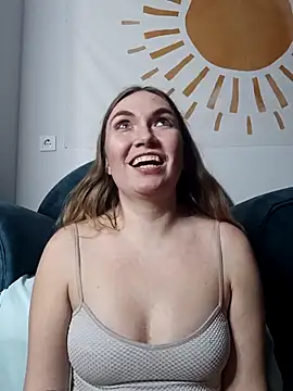 KisaVixen's cam snapshot