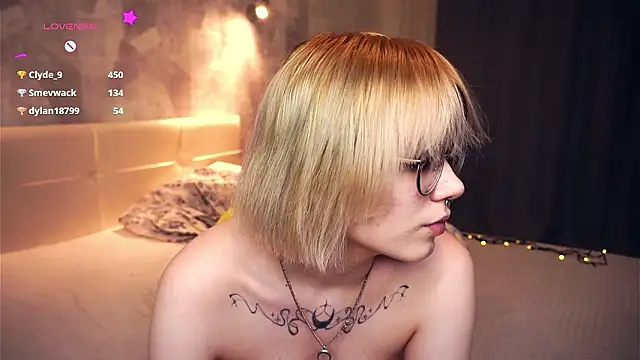 KellePourier's cam snapshot