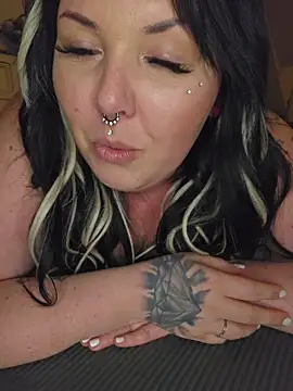 _Bonnie_Black_'s cam snapshot