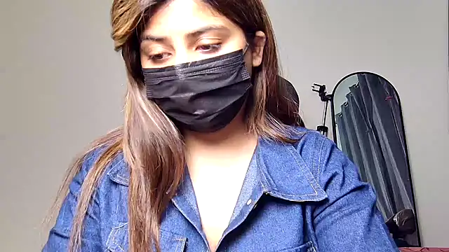 Hot-Shivangi's cam snapshot