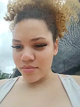 SirenRouge_69 live sex cam