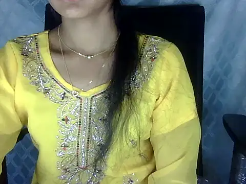 Khushi_v's cam snapshot