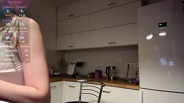 ElfriedaZwack's cam snapshot