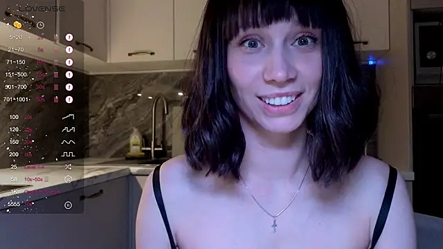 Alice_Wonders's cam snapshot