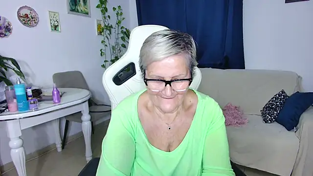 Selenna57's cam snapshot