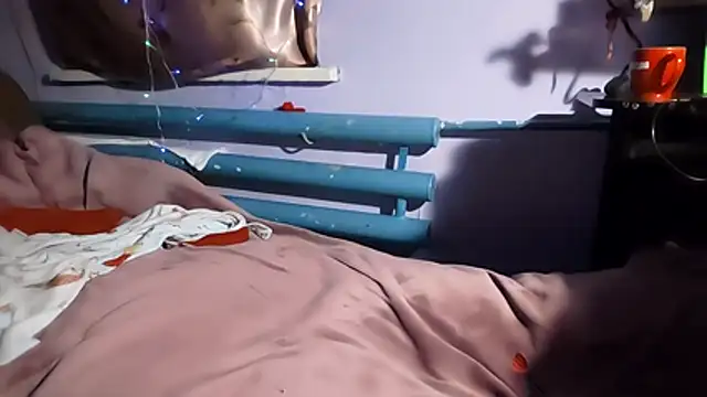 _Kitti_'s cam snapshot