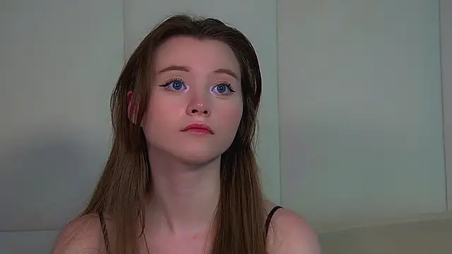 KeiraAsti's cam snapshot