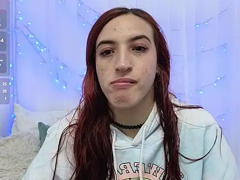 ninaa_fox's cam snapshot